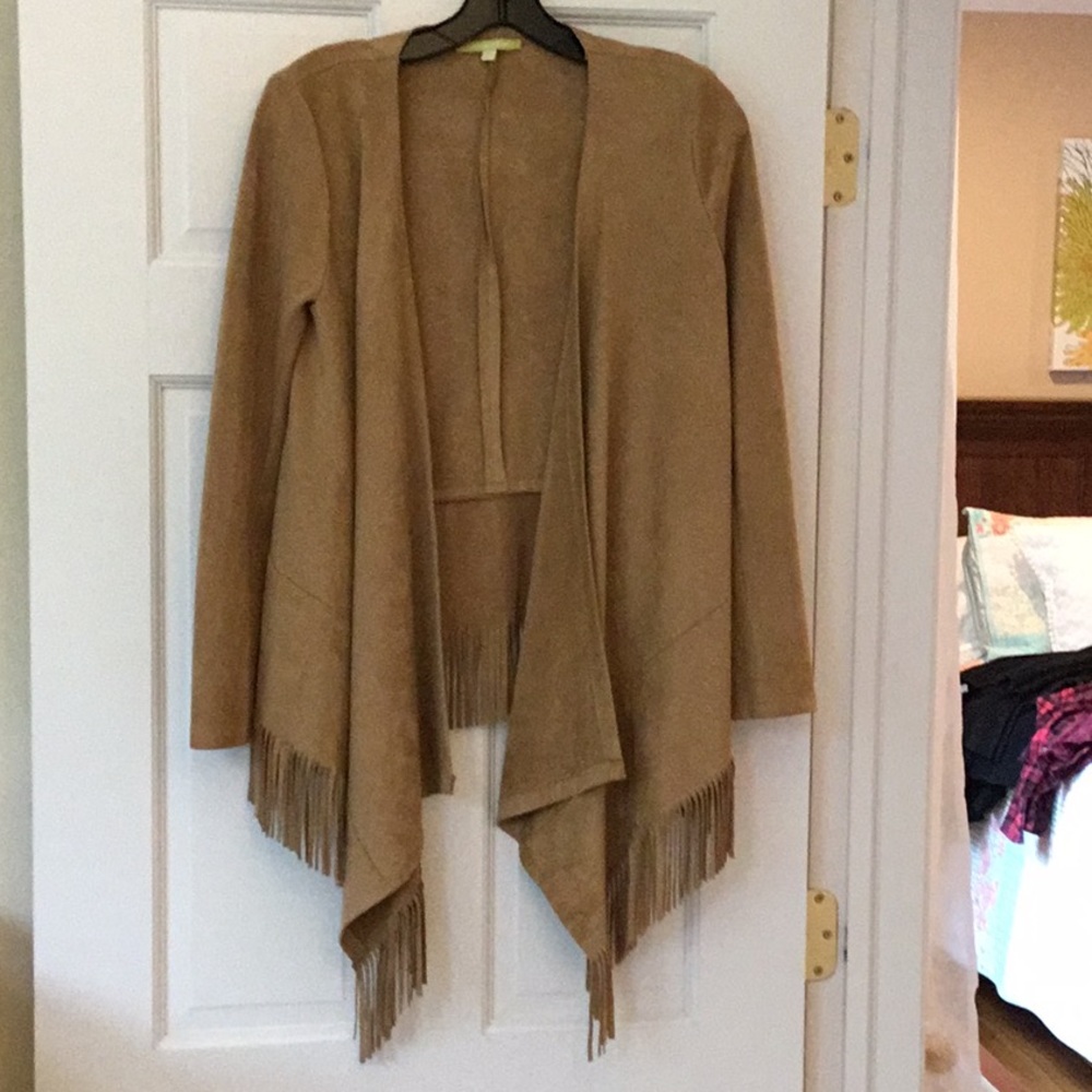 Gianni Bini Tan Fringe Hem Suede Jacket. XS